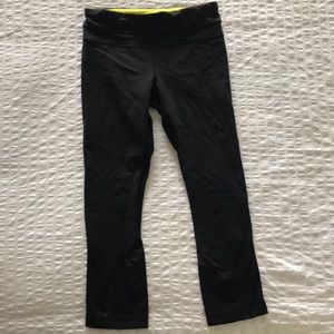 Lululemon Black Legging Capris